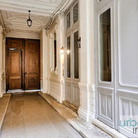 Apartment Urban Flat 77 - Sublime And Spacious Flat In Le Marais Paris