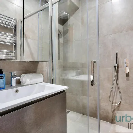 Apartment Urban Flat 77 - Sublime And Spacious Flat In Le Marais Paris